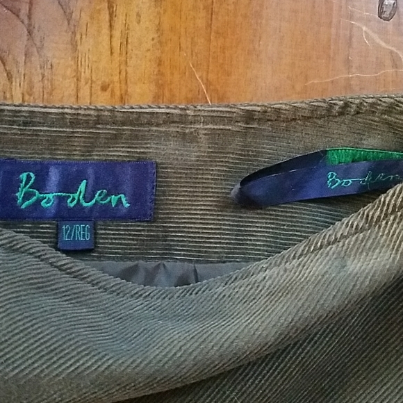 Boden Corduroy Skirt - Picture 2 of 5